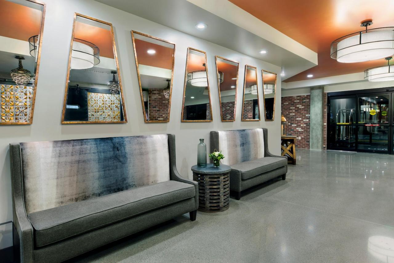 Oxford Suites Paso Robles Esterno foto