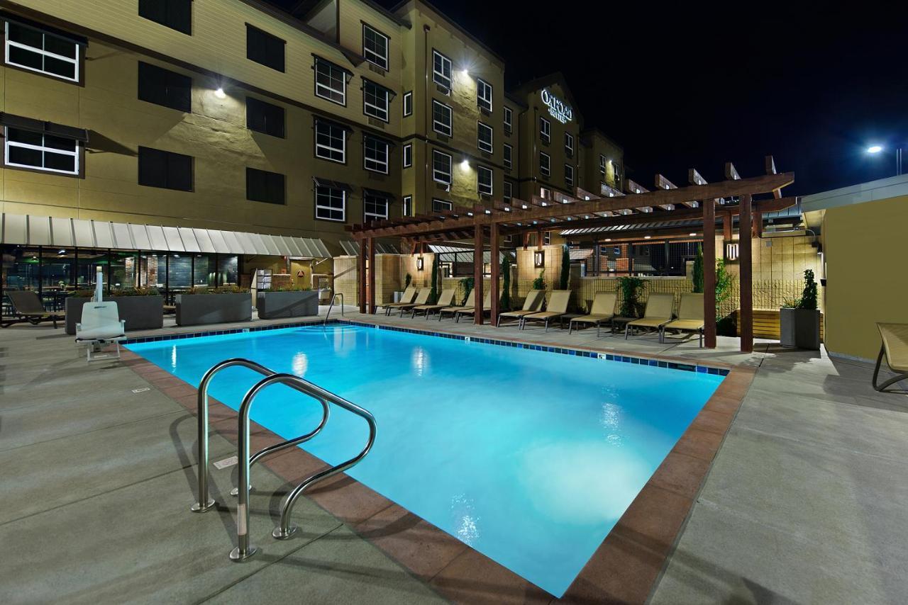 Oxford Suites Paso Robles Esterno foto